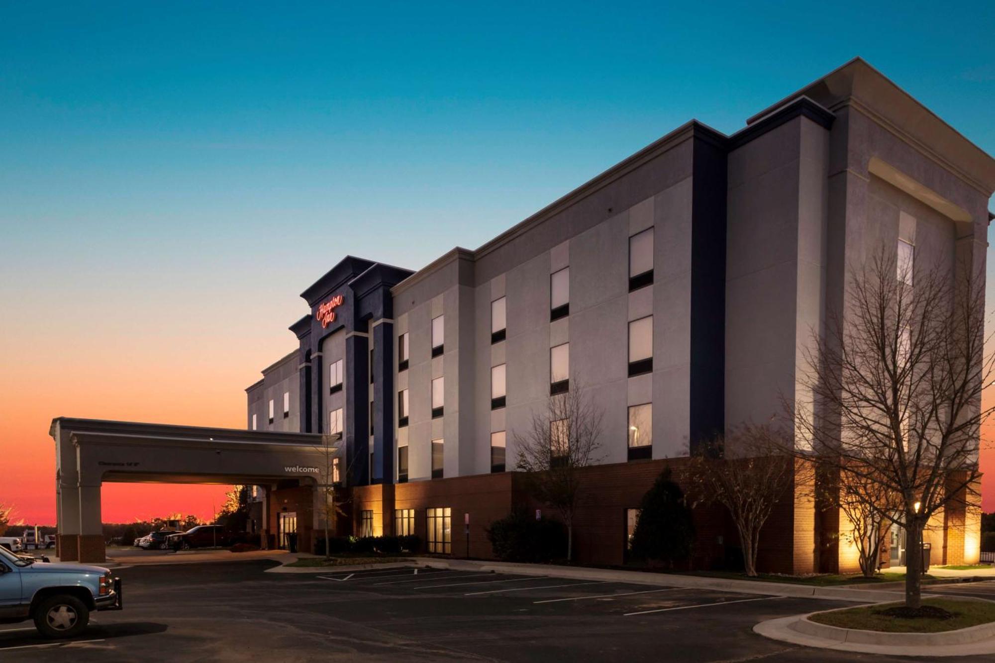 Hampton Inn Gretna - Smith Mountain Lake المظهر الخارجي الصورة