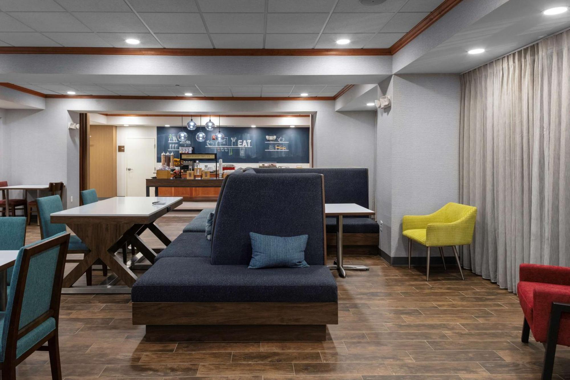 Hampton Inn Gretna - Smith Mountain Lake المظهر الخارجي الصورة