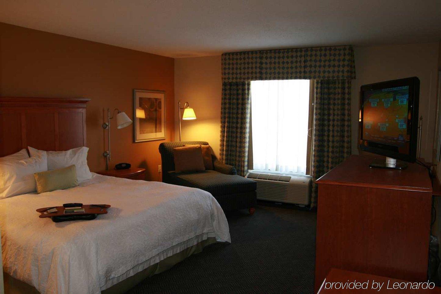 Hampton Inn Gretna - Smith Mountain Lake الغرفة الصورة