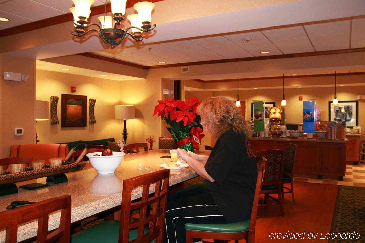 Hampton Inn Gretna - Smith Mountain Lake المطعم الصورة